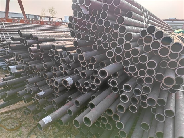 翁牛特翁牛特小口径<a href='https://wengniute.sdwufengg.com/' target='_blank' title='翁牛特无缝钢管'><strong>翁牛特无缝钢管</strong></a> 20# 流体输送翁牛特翁牛特无缝钢管 翁牛特小口径翁牛特翁牛特无缝钢管 20# 流体输送翁牛特翁牛特无缝钢管